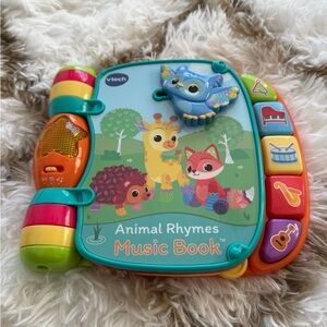 Animal Rhymes Music Book - Multicolor